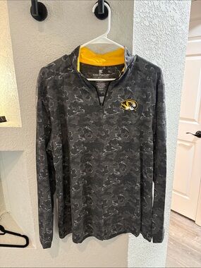 Colosseum Gray Camo Missouri Tigers Half-Zip with Yellow Accent